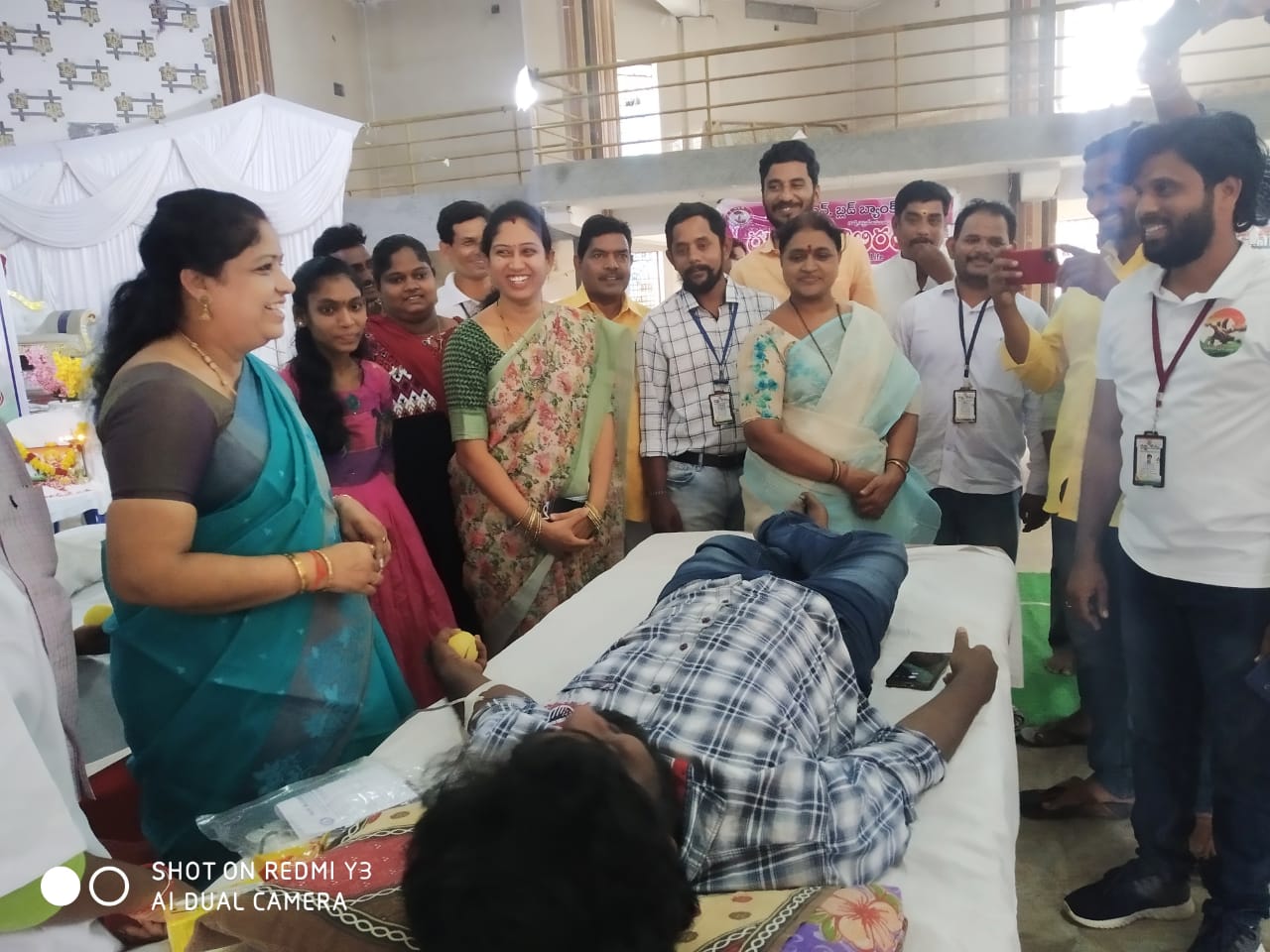 రక్త దాతలు తరలిరండి