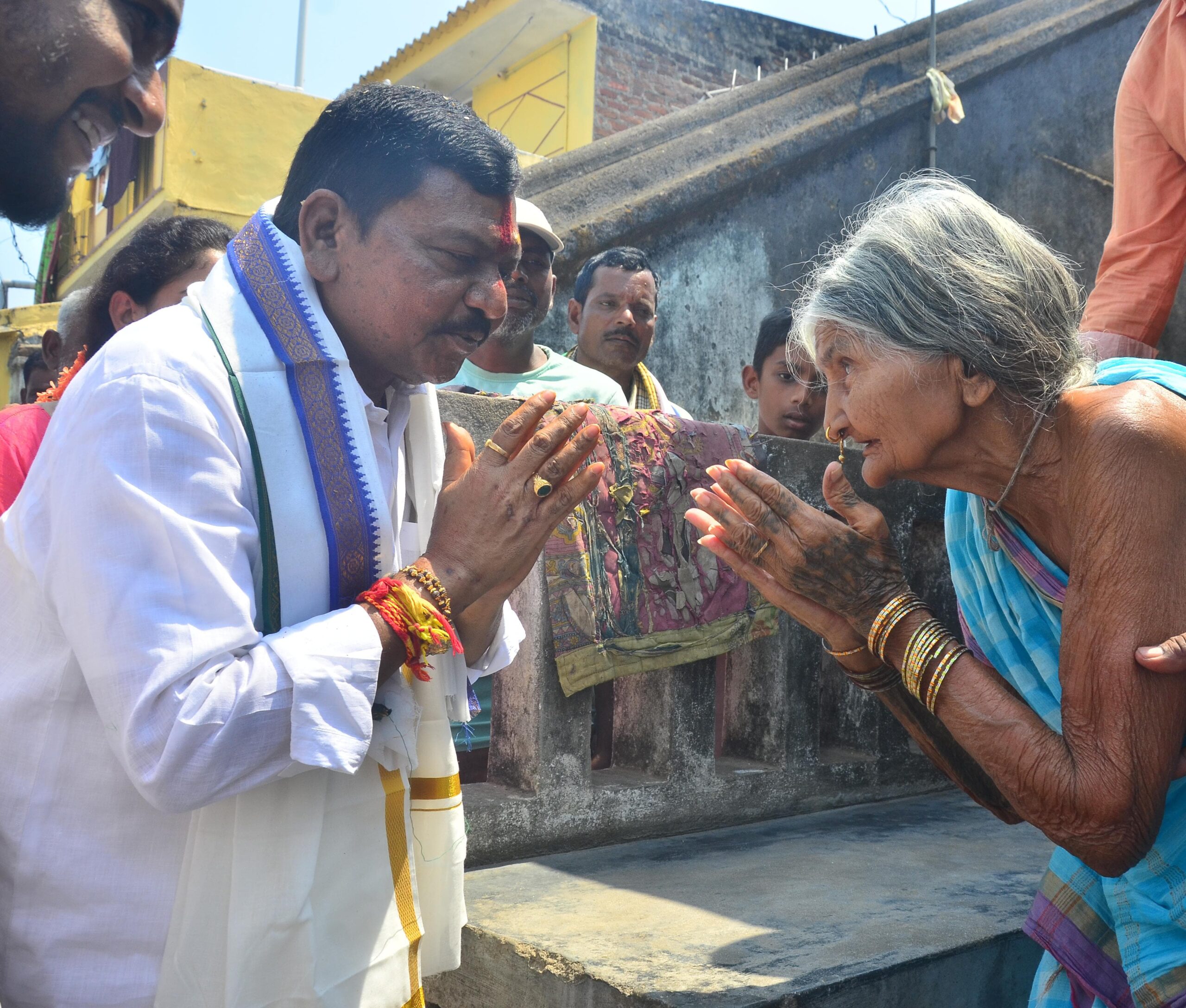 ఓటు అడిగే హక్కు మాకే ఉంది