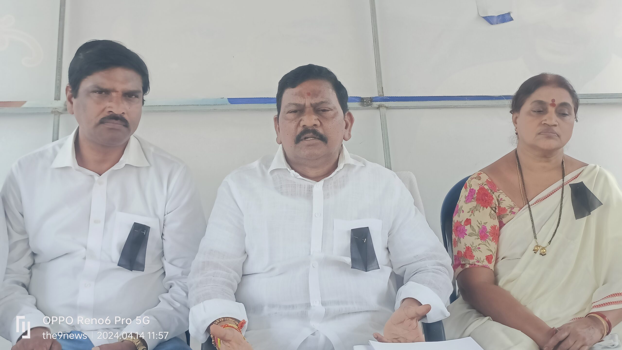 జగన్ పై జరిగిన దాడిని ప్రజాస్వామ్యానికి సిగ్గుచేటు