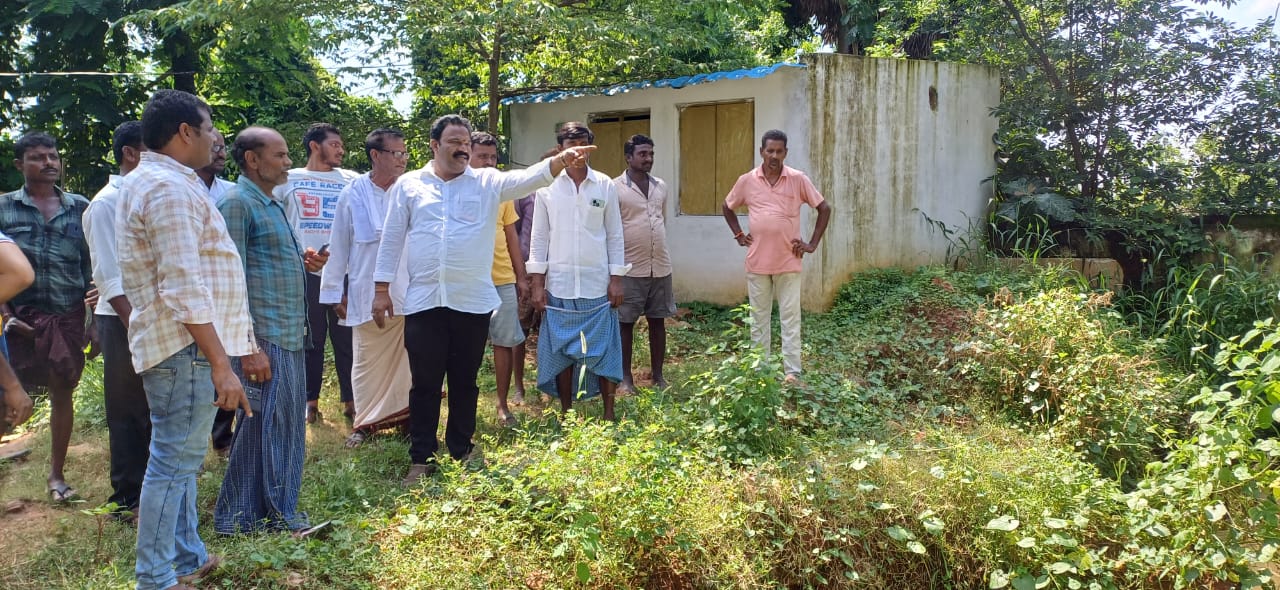 నాలుగు నెలల్లో బిల్డింగ్ పనులు పూర్తి చేయాలి (వలి రెడ్డి శ్రీనివాస నాయుడు)