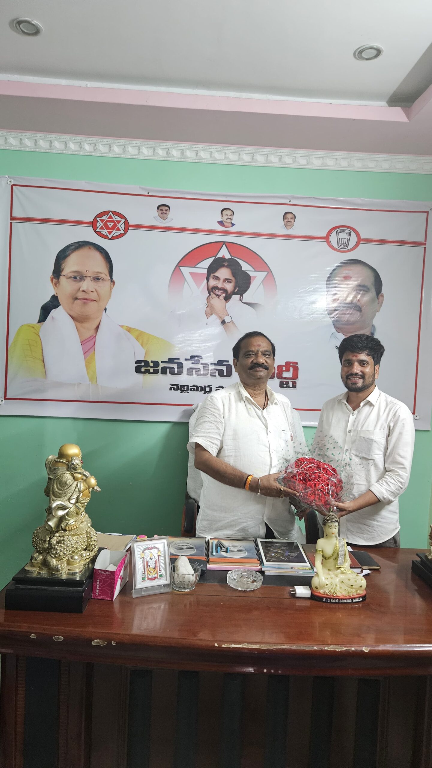 నిలిమర్ల లో భారీ చేరికలు