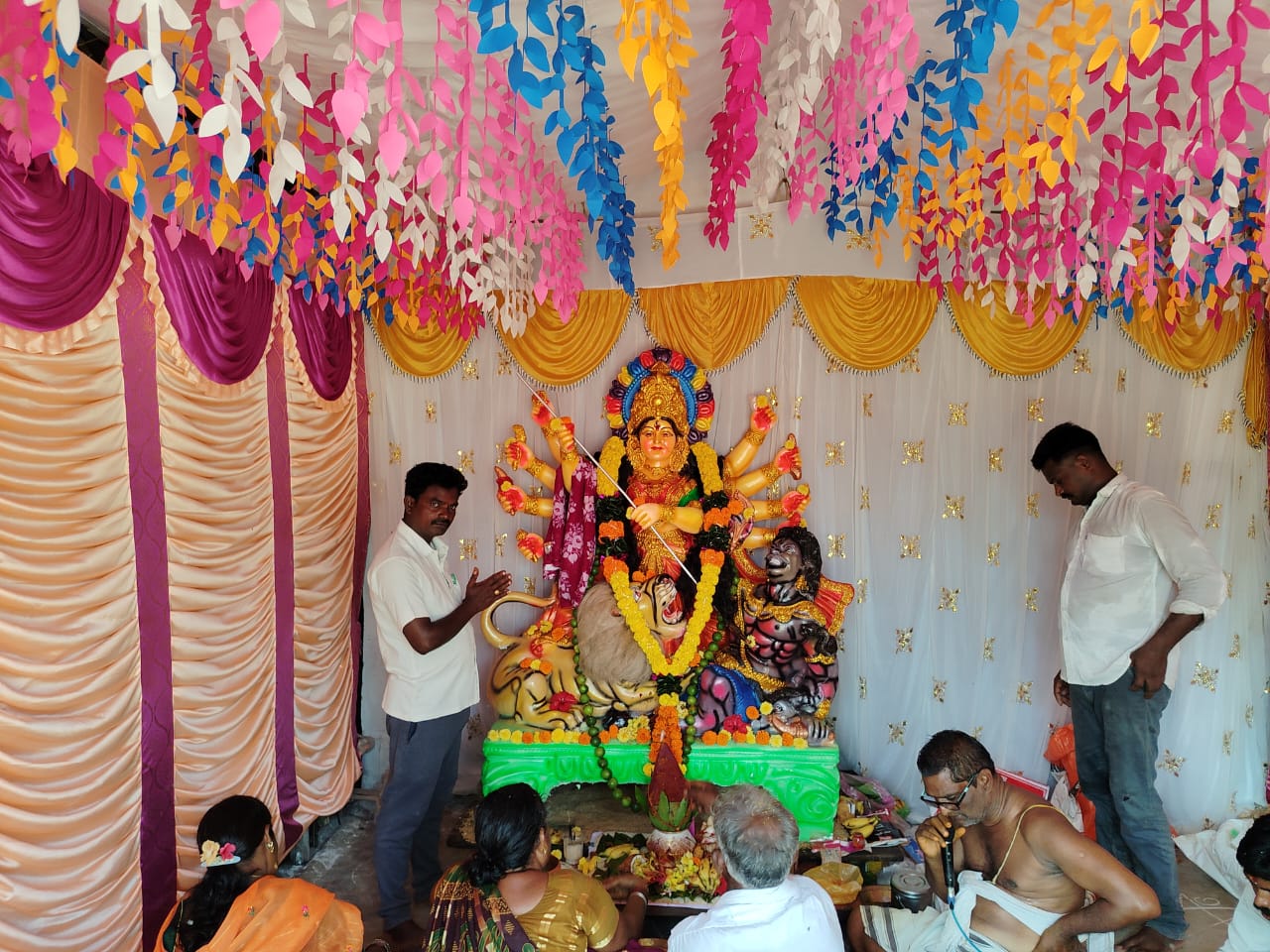 ఘనంగా శరన్నవరాత్రి మహోత్సవములు