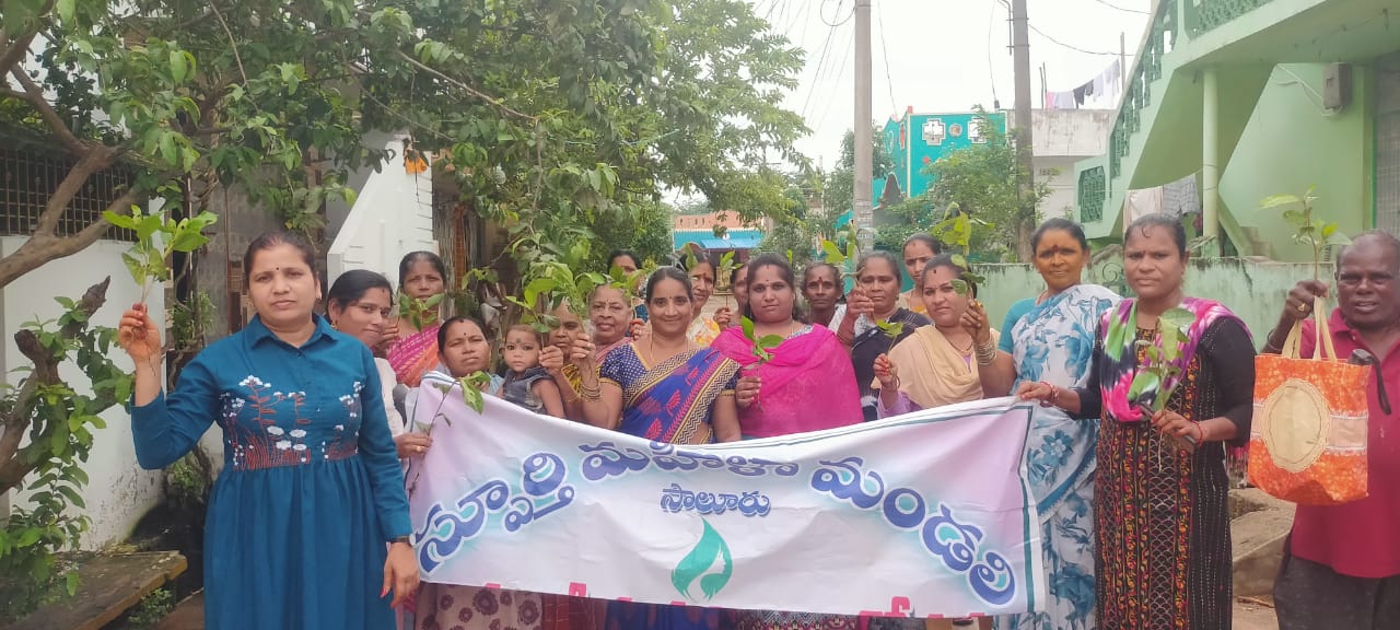 మొక్కల్ని నాటండి పర్యావరణాన్ని పరిరక్షించండి