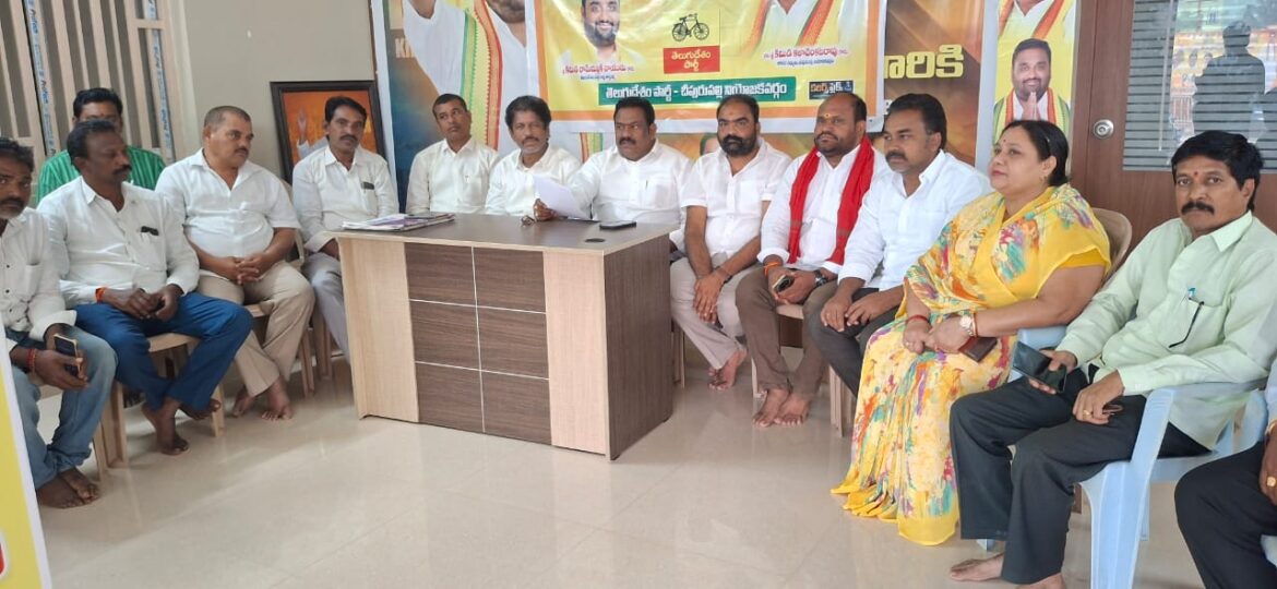 అభివృద్ధి క్రెడిట్ కొట్టేయాలని చూడటం సిగ్గుచేటు