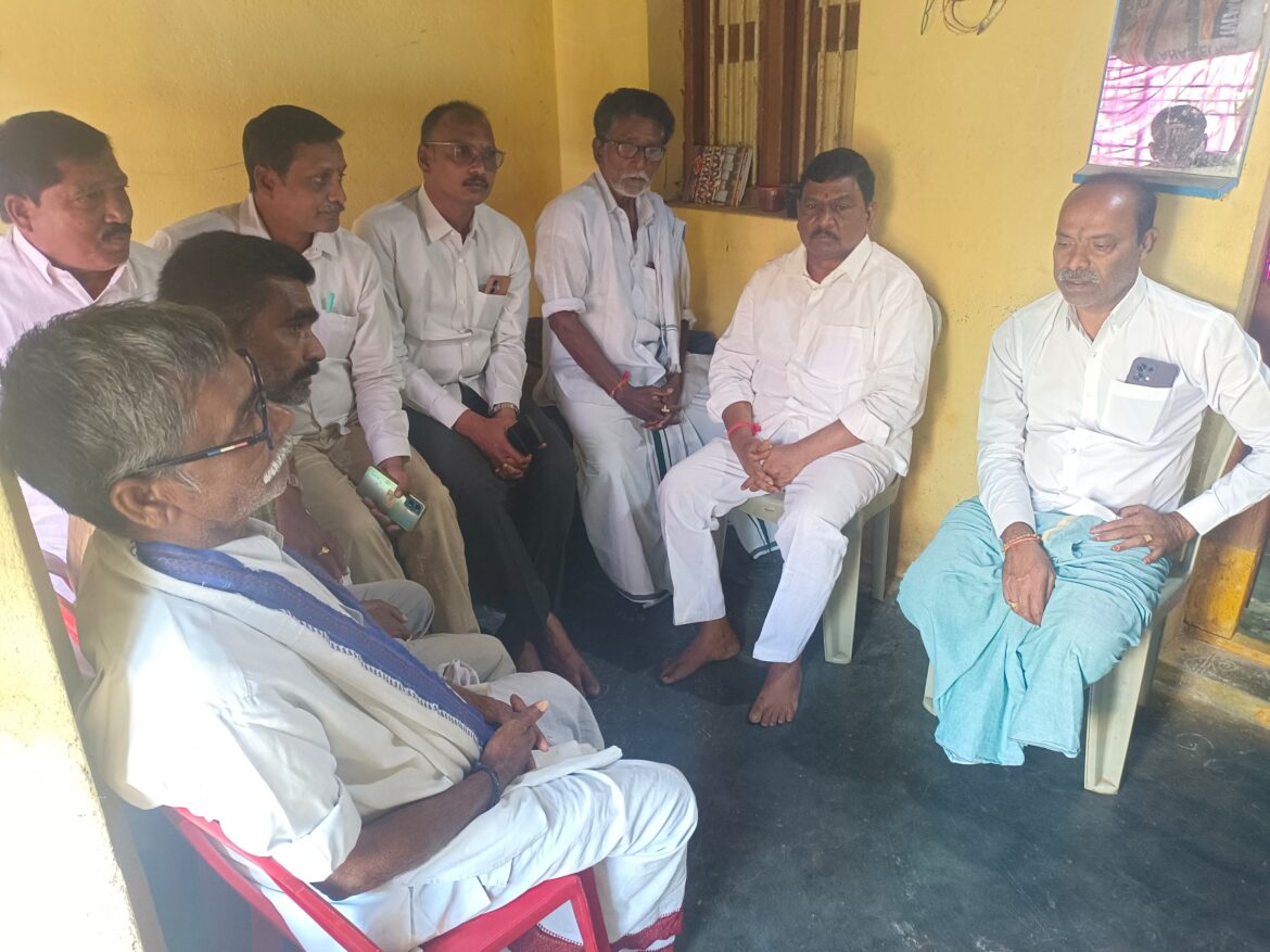 బెలమాన.రాము గారి&nbsp; భార్య వెంకటమ్మ మృతి పట్ల&nbsp;&nbsp;&nbsp;&nbsp;&nbsp;&nbsp;&nbsp;&nbsp;&nbsp;&nbsp;&nbsp;&nbsp;&nbsp;&nbsp;&nbsp;&nbsp;&nbsp;&nbsp;&nbsp;&nbsp;&nbsp;&nbsp;&nbsp;&nbsp;&nbsp;&nbsp;&nbsp;&nbsp;&nbsp;&nbsp;&nbsp;&nbsp;&nbsp;&nbsp;&nbsp;&nbsp;&nbsp;&nbsp;&nbsp;&nbsp;&nbsp;&nbsp;&nbsp;&nbsp;&nbsp;&nbsp;&nbsp;&nbsp;&nbsp;&nbsp;&nbsp;&nbsp;&nbsp;&nbsp;&nbsp;&nbsp;&nbsp;&nbsp;&nbsp;&nbsp;&nbsp;&nbsp;&nbsp;&nbsp;&nbsp;&nbsp;&nbsp;&nbsp;&nbsp;&nbsp;&nbsp;&nbsp;&nbsp;&nbsp;&nbsp;&nbsp;&nbsp;&nbsp;&nbsp;&nbsp;&nbsp;&nbsp;&nbsp;&nbsp;&nbsp;&nbsp;&nbsp;&nbsp;&nbsp;&nbsp;&nbsp;&nbsp;&nbsp;&nbsp;&nbsp;&nbsp;&nbsp;&nbsp;&nbsp;&nbsp;&nbsp;&nbsp;&nbsp;&nbsp;&nbsp;&nbsp;&nbsp;&nbsp;&nbsp;&nbsp;&nbsp;&nbsp;&nbsp;&nbsp;&nbsp;&nbsp;&nbsp;&nbsp;&nbsp;&nbsp;&nbsp;&nbsp;&nbsp;&nbsp;&nbsp;&nbsp;&nbsp;&nbsp;&nbsp;&nbsp;&nbsp;&nbsp;&nbsp; బెలమాన.రాము ను పరామర్శించిన మాజీ డిప్యూటీ సీఎం రాజన్నదొర