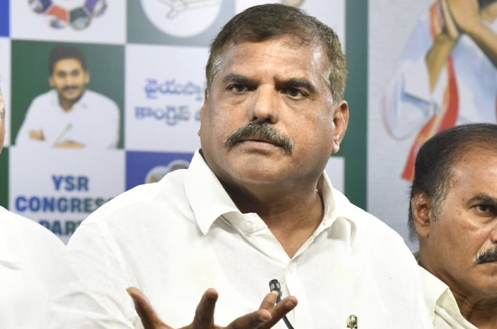 ఆ ముగ్గురి పేర్లు పదిసార్లు చదివారు… అంతకుమించి బడ్జెట్‌లో ఏముంది