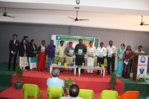 వసుంధర వాల్యూమ్ – 3″ అనే మ్యాగజైనను డాక్టర్ ముఖ్యఅతిథిగా విచ్చేసిన డాక్టర్ కే కృష్ణమూర్తి