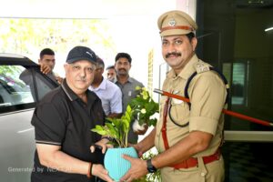 ఆంధ్రప్రదేశ్ రాష్ట్ర డిజిపి శ్రీ  హరీష్ కుమార్ గుప్తా,ను మర్యాదపూర్వకంగా కలిసిన పార్వతీపురం మన్యం జిల్లా ఎస్పీ ఎస్.వి.మాధవ్ రెడ్డి,