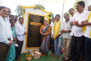 4.13 కోట్ల వ్యయంతో రహదారి నిర్మాణానికి బీటీ రోడ్డు శంకుస్థాపన చేసిన మంత్రి సంధ్యారాణి