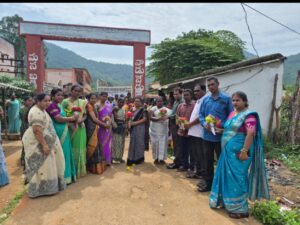 గుమ్మలక్ష్మీపురం ఆశ్రమ పాఠశాలలో మెగా పేరెంట్స్ మీటింగ్ 4.0