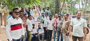జర్నలిస్టుపై దాడిని ఖండిస్తూ సాలూరులో ధర్నా