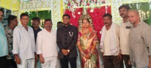 రెడ్డి.ధర్మ కుమారుడి వివాహ వేడుకల్లో మాజీ డిప్యూటీ సీఎం రాజన్నదొర