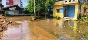 బొబ్బిలిలో ప్రభుత్వ కార్యాలయాల వద్ద వర్షపు నీరు