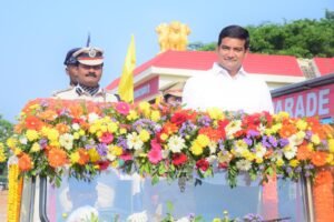 విధి నిర్వహణలో అసాంఘిక శక్తులపై కఠినంగా వ్యవహరించాలి
