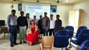 చెడు అలవాట్లకు దూరం కండి.సమాజాభివృద్ధికై ఆలోచించండి యువతకు పిలుపునిచ్చిన స్ఫూర్తి మహిళా మండలి రాష్ట్ర డైరెక్టర్ బలగ రాధ నాయుడు